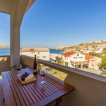 Apartment And Room Bacic Metajna Exterior foto