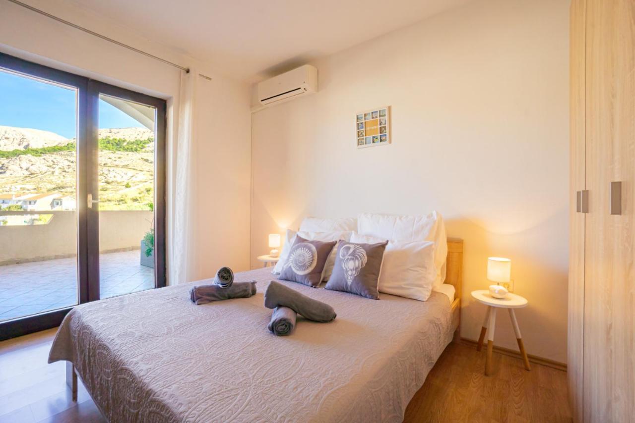 Apartment And Room Bacic Metajna Exterior foto